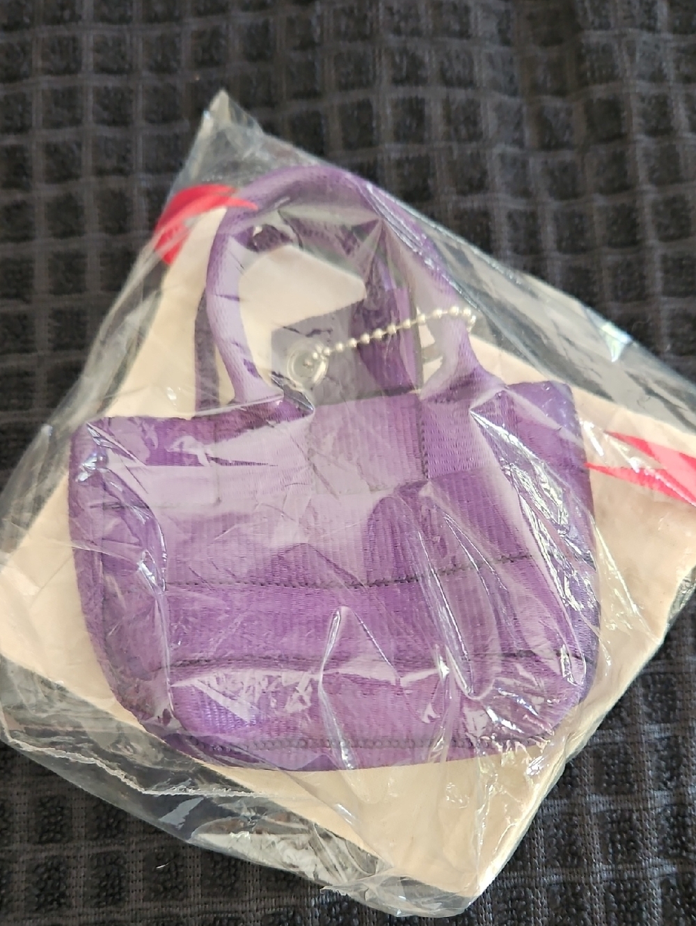 Harveys Mini Streamline Tote Ornament